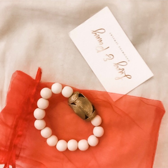 Beaded bracelet - Picture 2 of 2